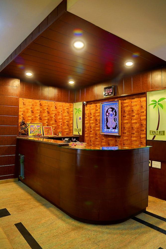 Hotel Royal Palm - A Budget Hotel In Udaipur Eksteriør billede